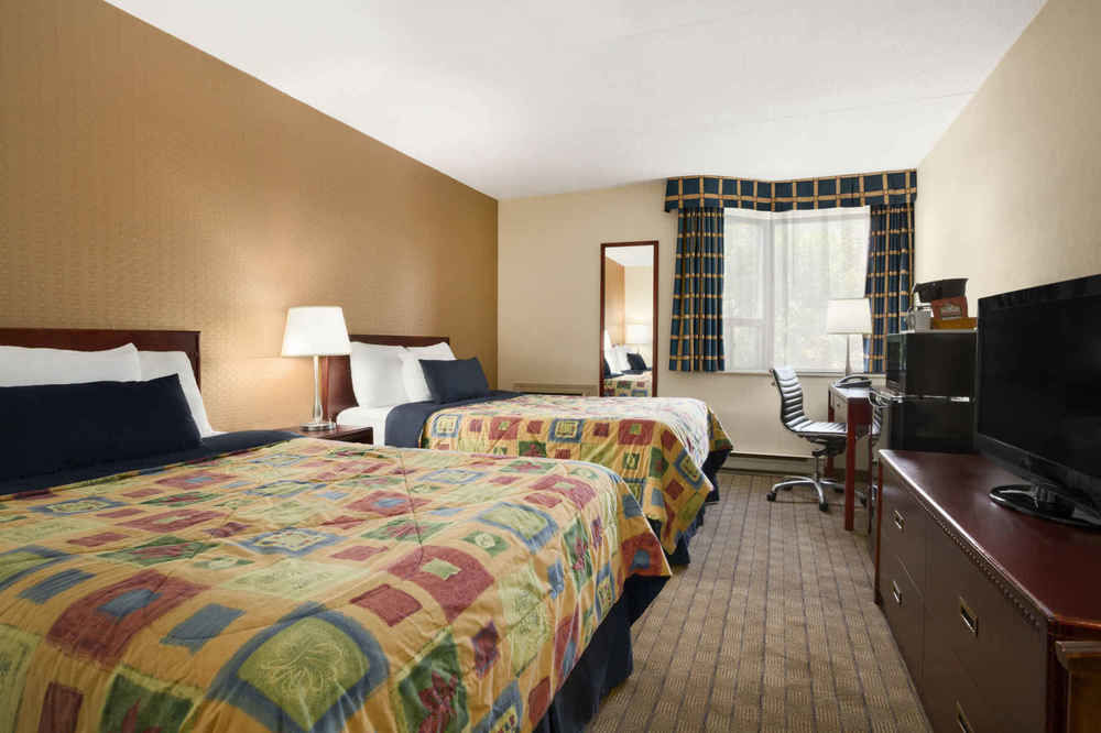 Travelodge By Wyndham Toronto East Eksteriør bilde